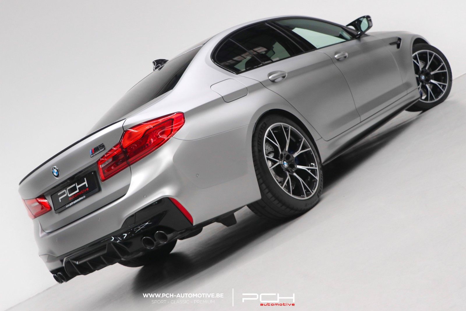 BMW M5 Competition xDrive 4.4 V8 625hp - FULL - imagem 2