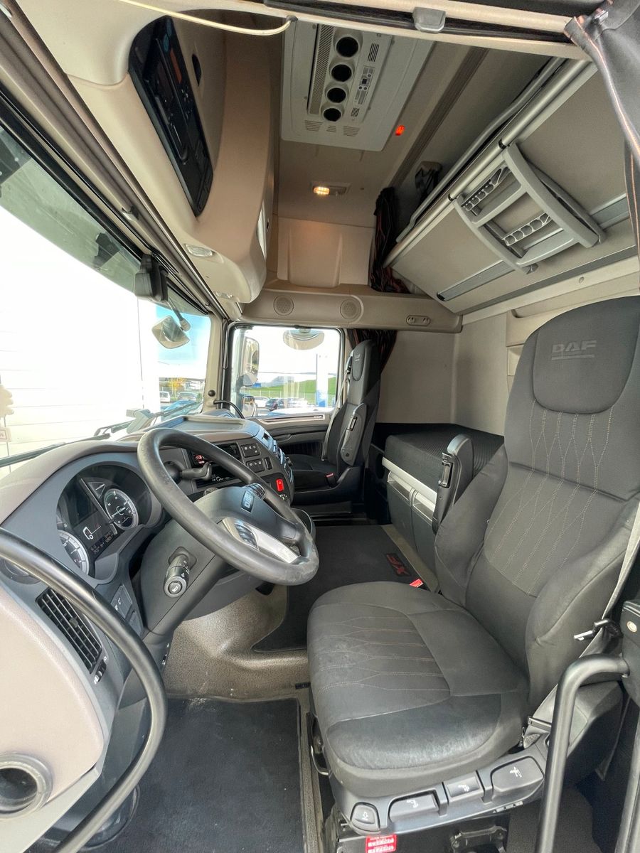 Fahrzeugabbildung DAF FT XF480 SSC, 2x Tank, Standklima, Lampenbügel