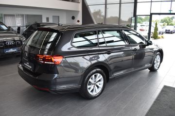 Volkswagen Passat Variant - 2
