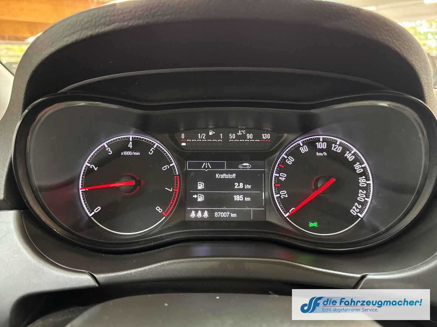 Fahrzeugabbildung Opel Corsa E Edition Navi Apple CarPlay Android Auto
