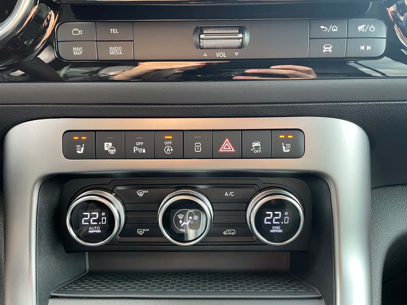 Fahrzeugabbildung Mercedes-Benz T 180 Power Plus Autom Kamera AHK LED MBUX