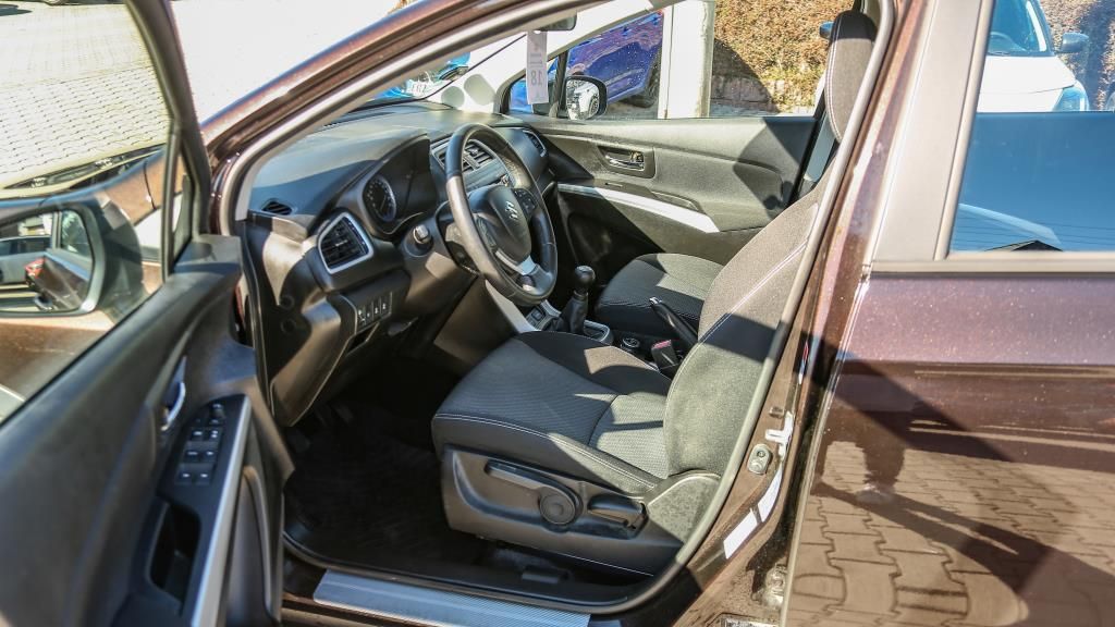 Erstes Annaberger Autohaus -  Suzuki SX4 S-Cross 1,6 Comfort 4x4 SHZ+LED+Parksensor - Bild 8