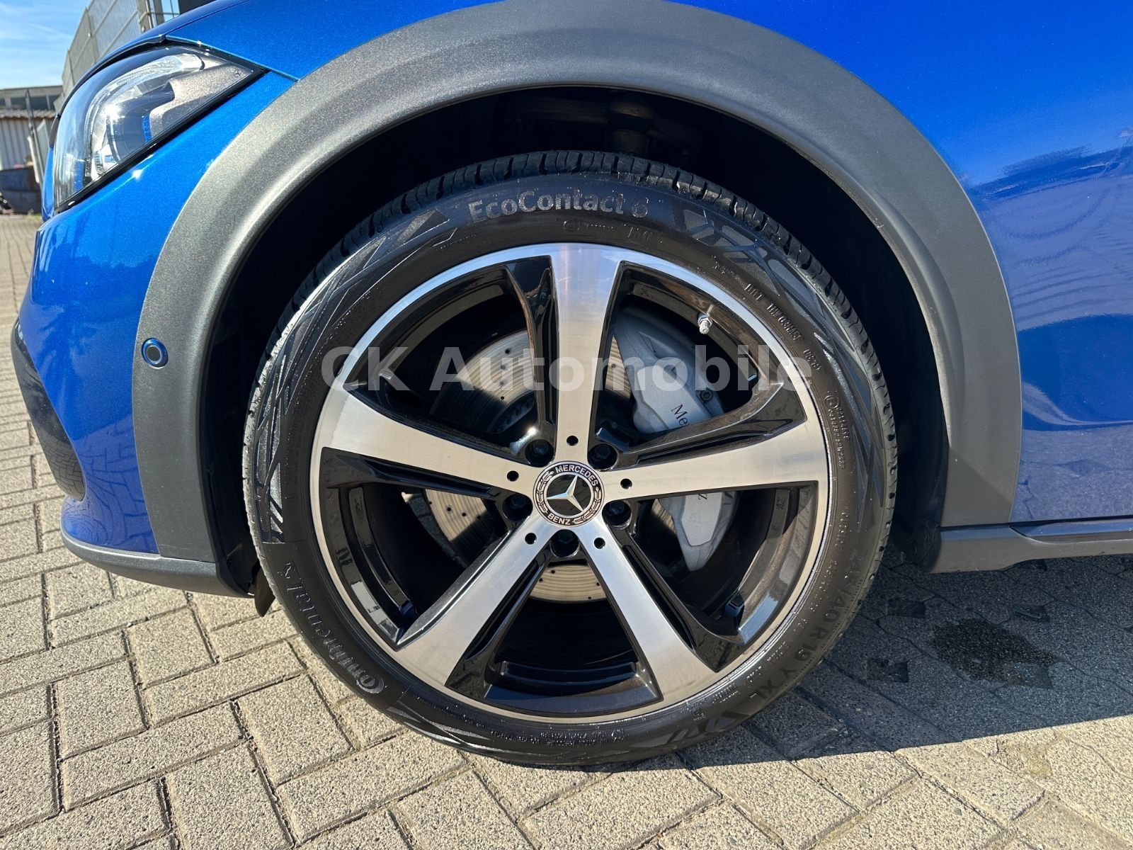 Fahrzeugabbildung Mercedes-Benz C 220d 4Matic All Terrain Avantgarde/Pano/360°K