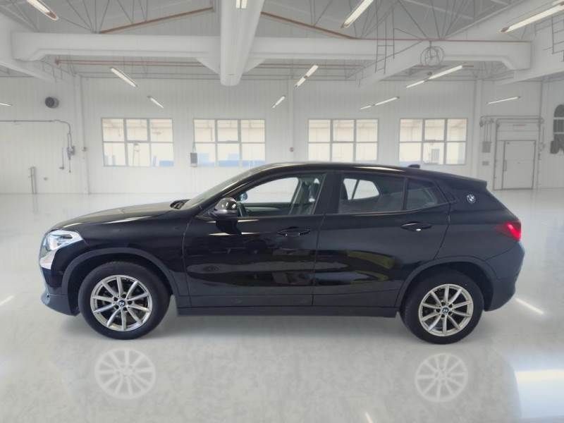 BMW X2 sdrive16d Business X auto imagem 3