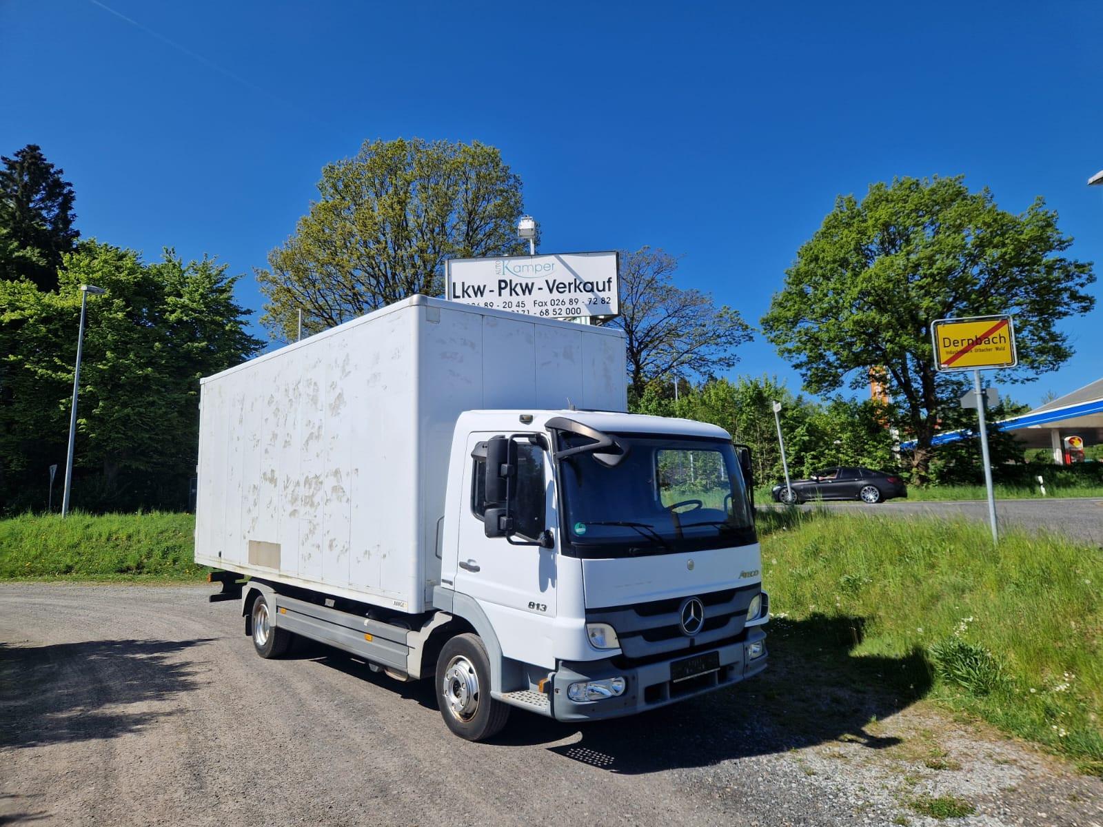 Mercedes-Benz 813 Atego Möbelkoffer