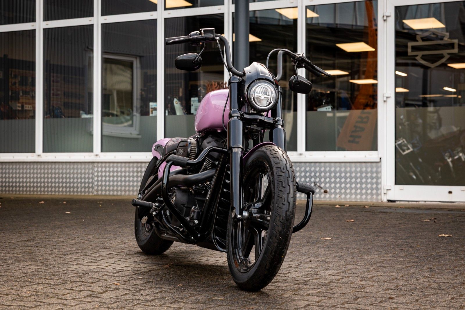 Fahrzeugabbildung Harley-Davidson Softail FXBBS Street Bob - ZARD- KURZES HECK -