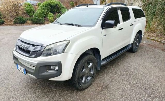 Isuzu D-Max 2.5 Crew Cab Solar Special 4WD