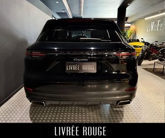 Porsche Cayenne - 12