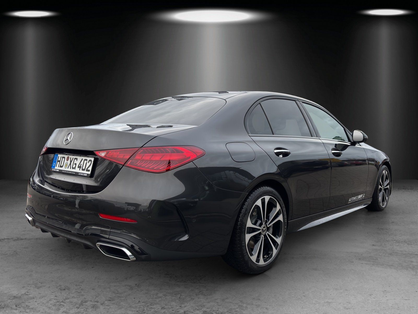 Fahrzeugabbildung Mercedes-Benz C 220 d AMG 360° DigLight AHK Pano MEMORY KeyGo