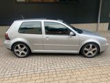 Volkswagen VW Golf 4 TDI 1,9 Liter 150PS - Volkswagen Golf aus 2001: TDI
