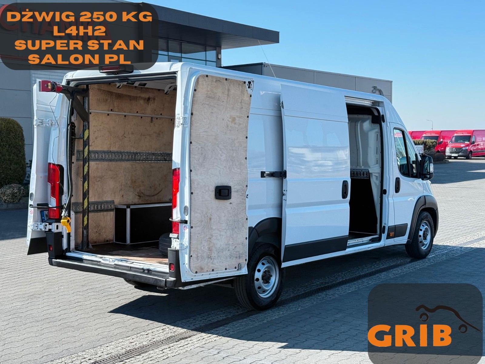 Fiat Ducato Maxi Grossr.-Kasten KRAN 250 KG TOP