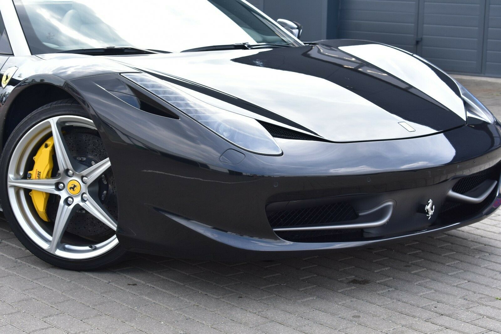 Fahrzeugabbildung Ferrari 458 Italia Spider*Lift*Cam*AFS*MIETKAUF