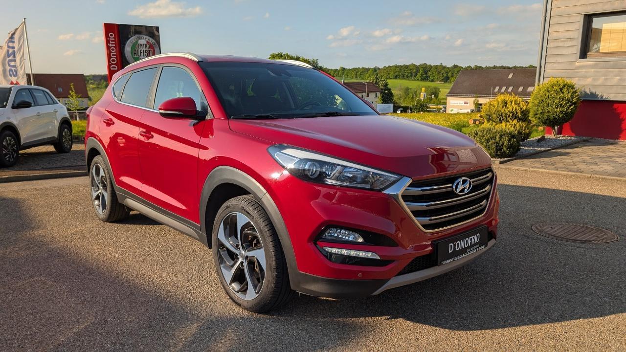 Hyundai Tucson blue Style 2WD