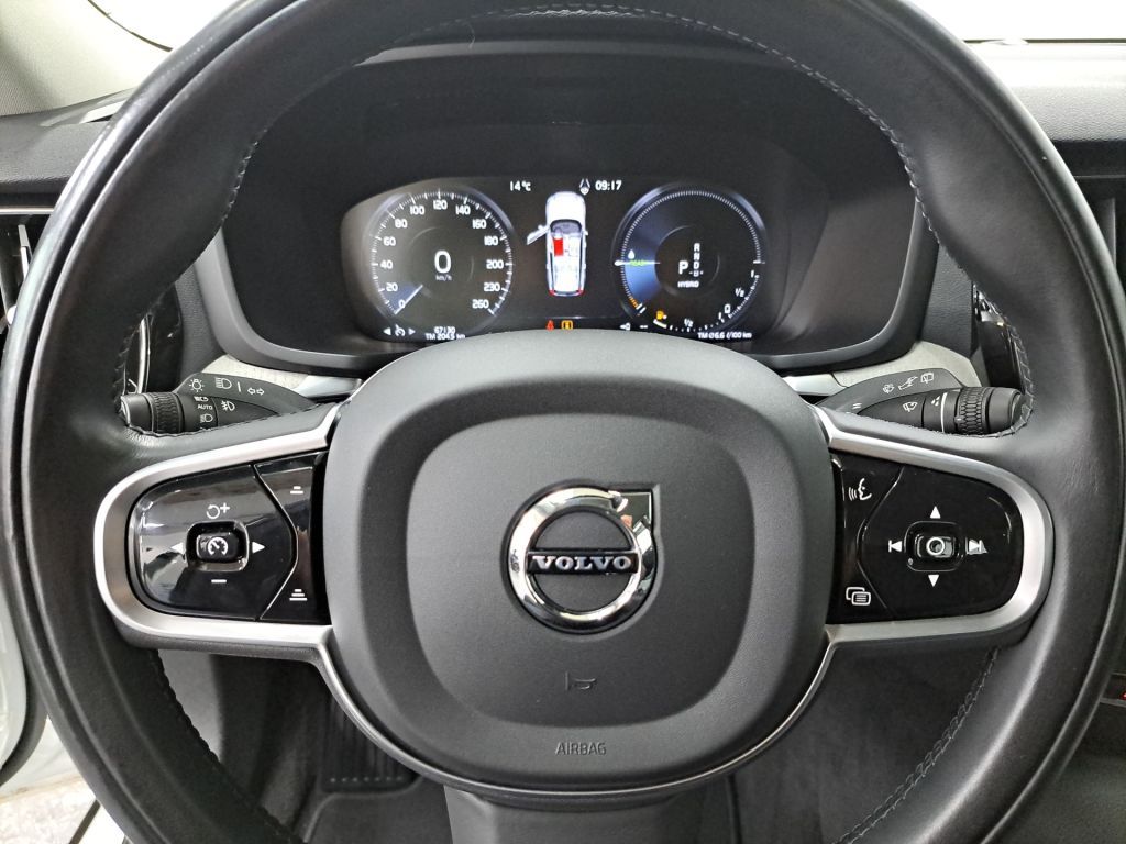 Volvo V60 T6 AWD Recharge Plus Bright NAVI RFK SHZ foto 19