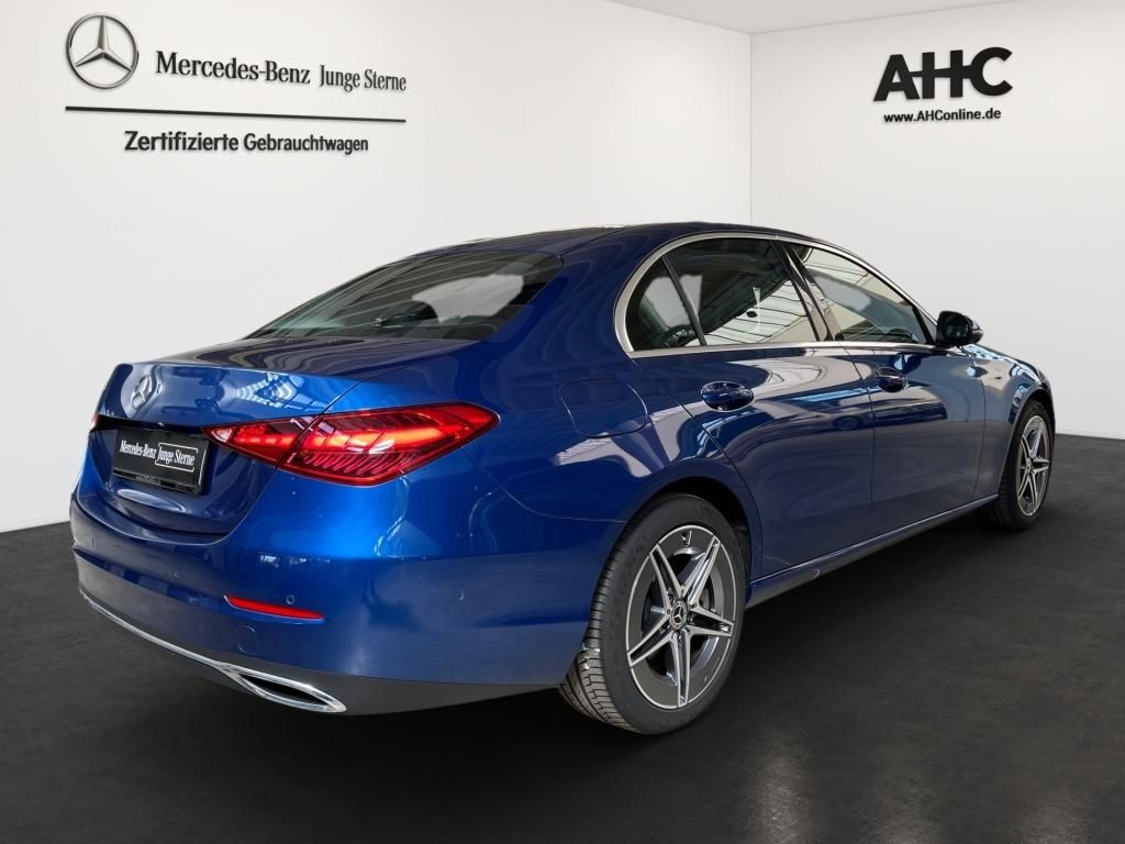 Fahrzeugabbildung Mercedes-Benz C 300 e Avantg. AHK ACC Pano Sitzklima HUD 360°