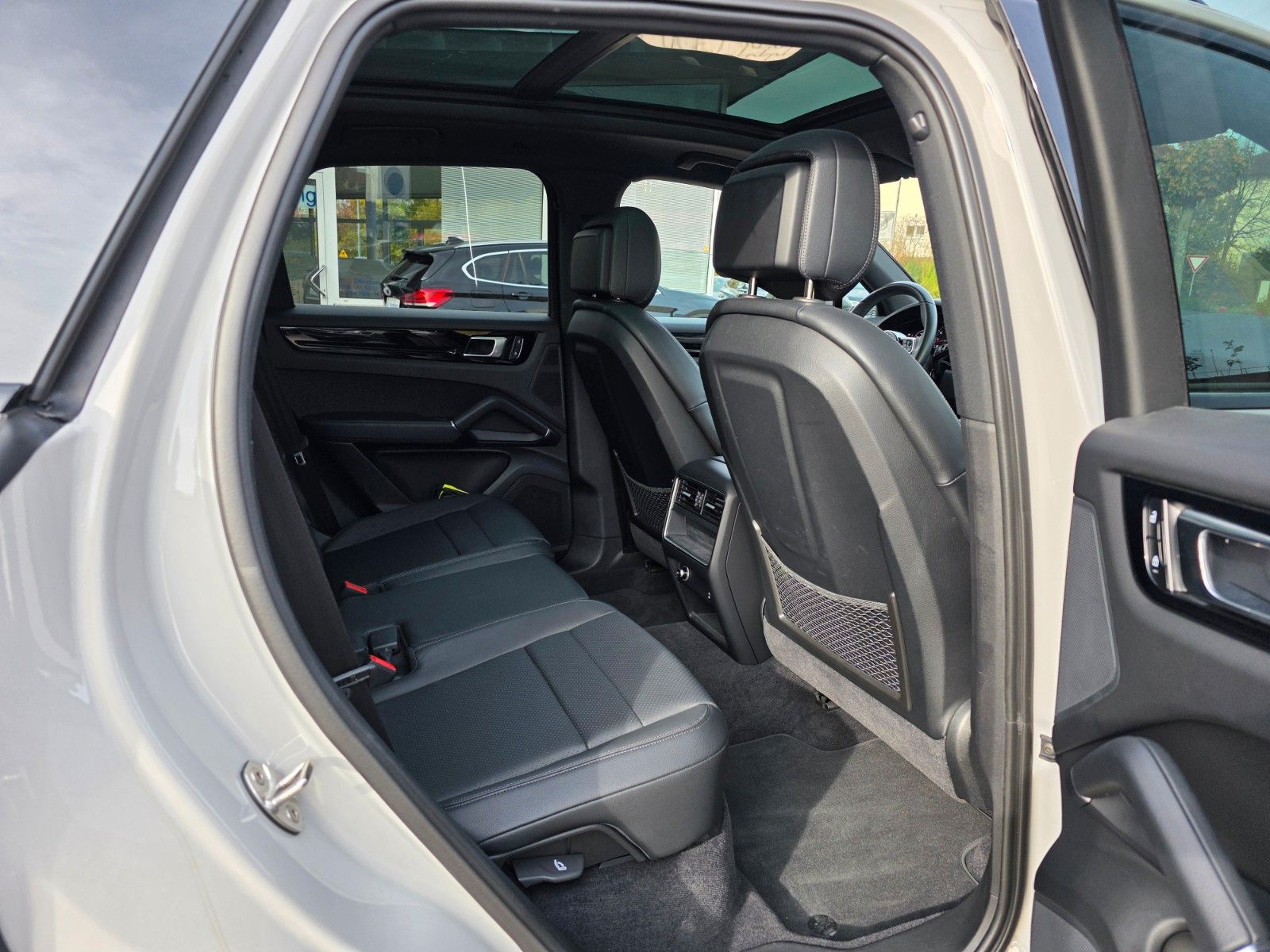 Porsche Cayenne 3.0 Panoramadach/LED/Sportabgas foto 14