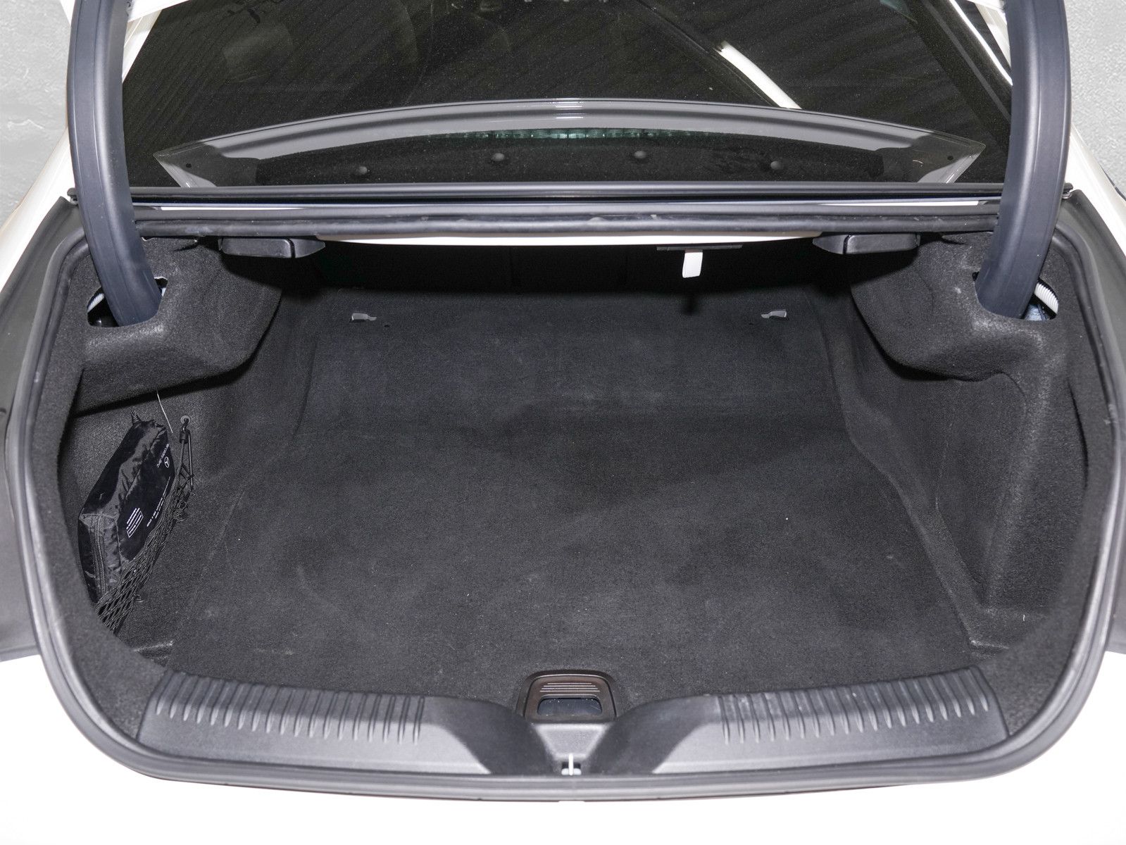 Fahrzeugabbildung Mercedes-Benz CLS 400 d 4Matic - AMG|Matrix|Distronic+|Burmest