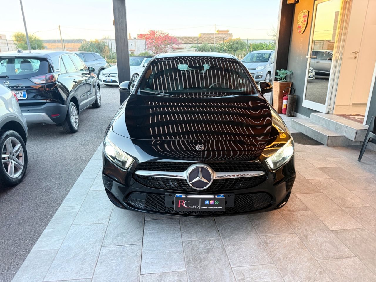 Mercedes-Benz Mercedes-benz A 180 d Automatic Sport imagem 2
