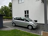 Opel Meriva 1.6 TWINPORT Cosmo  78 Tkm. Klima Sitzhei - gebrauchte Opel Meriva aus dem Jahr 2009