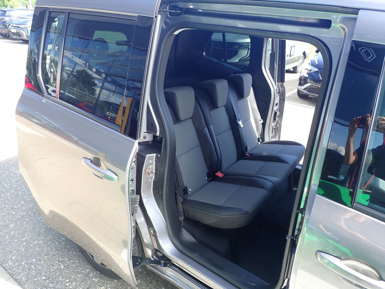 Fahrzeugabbildung Renault Kangoo PKW Techno TCe 130 EDC (L1)