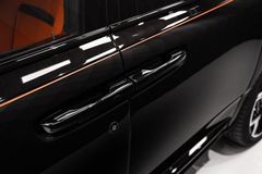 Cullinan BLACKBADGE 2025 BLACK/ORANGE 4SEAT