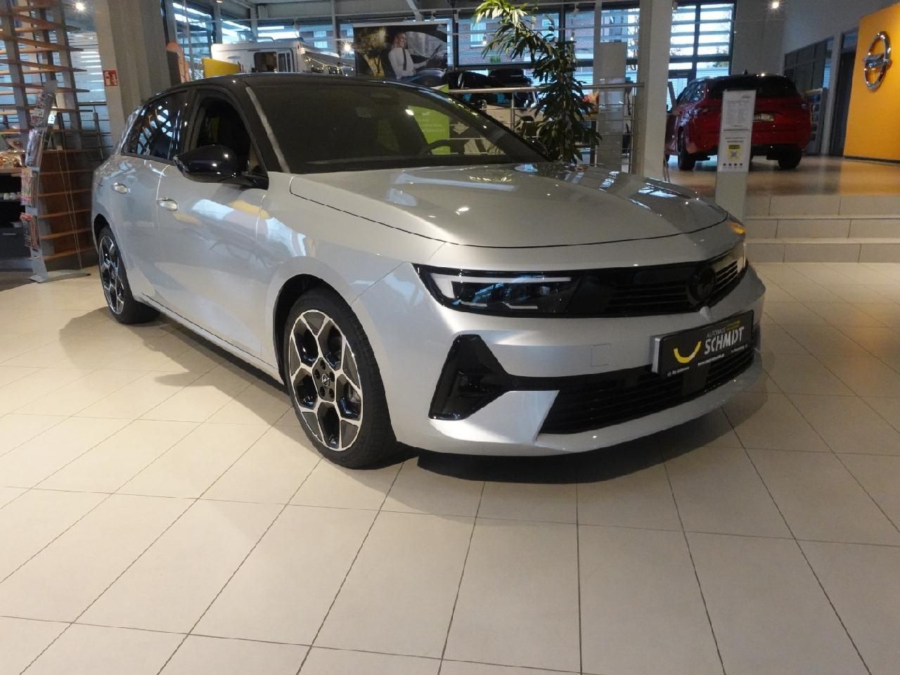 Fahrzeugabbildung Opel Astra L 1,2 Ultimate Automatik