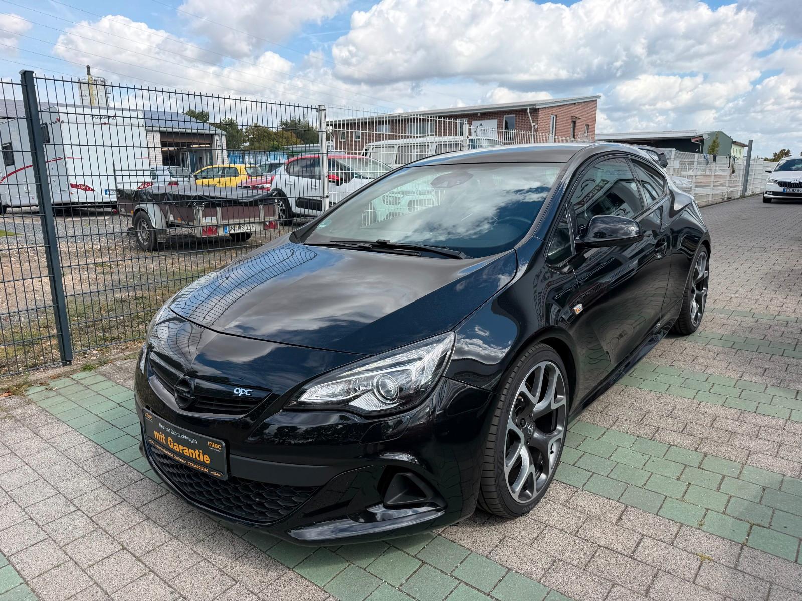 Opel Astra J GTC OPC