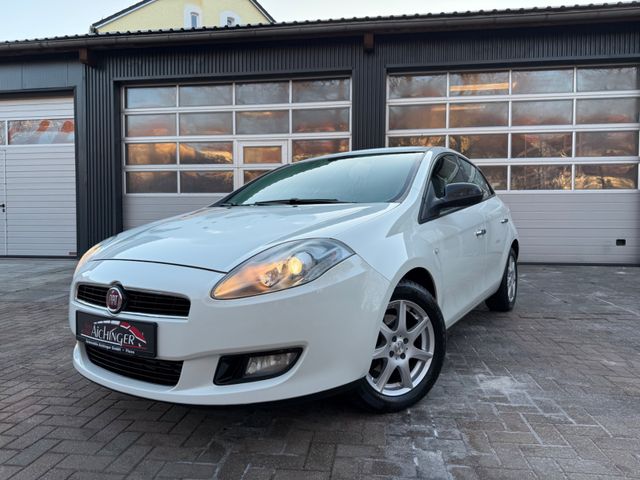 Fiat Bravo 1.4 16V T-JET Lounge 1.Hand 8-Fach ZV