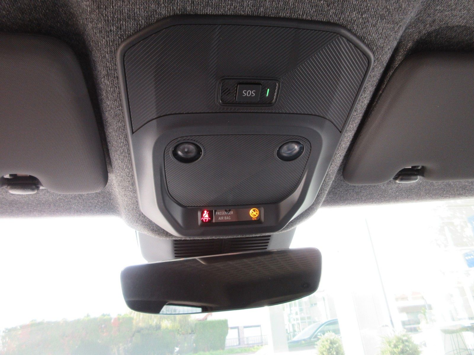 Fahrzeugabbildung Nissan Micra Evolve 52kWh 150PS AT Automatik