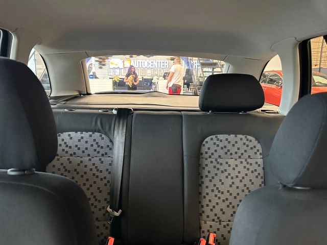 Skoda Fabia *KLIMA*AHK*TÜV: 327*Dachreling*