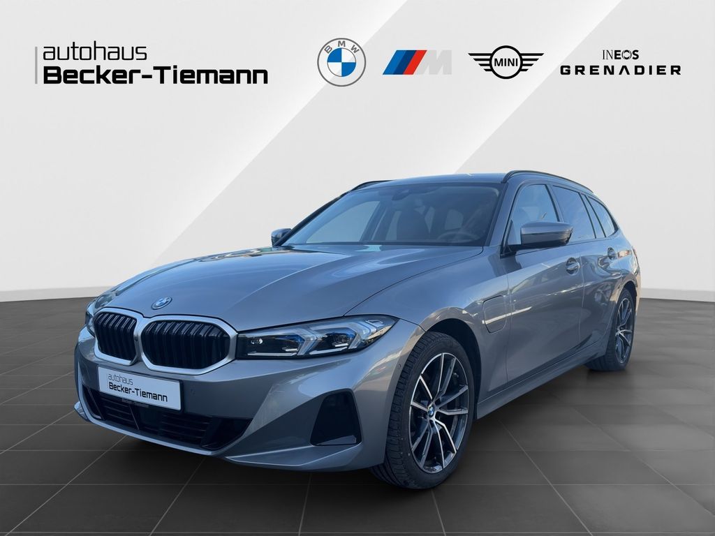 Image of BMW 330