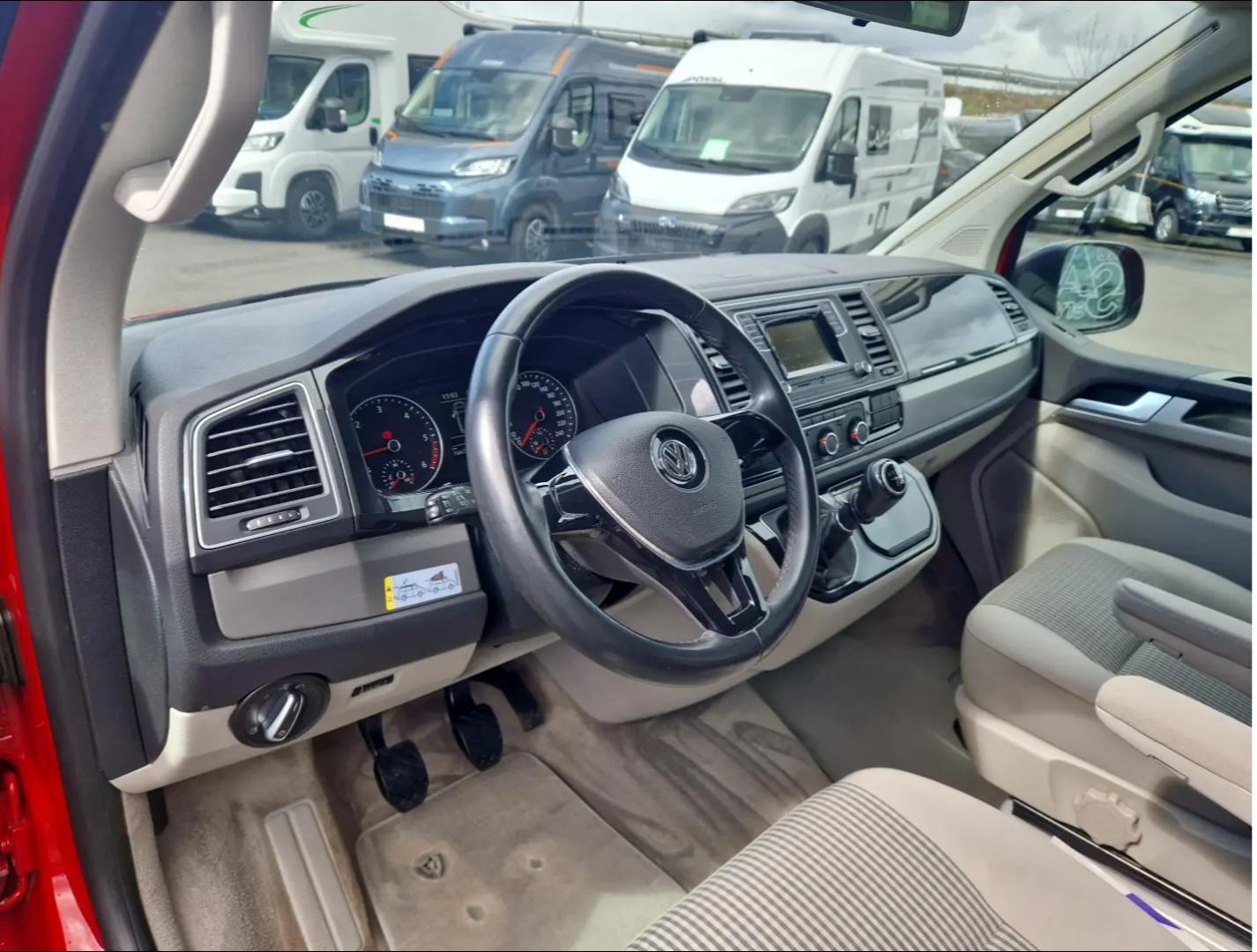 VOLKSWAGEN T6 CALIFORNIA 2.0 TDI 150CH - COAST - BVM - ATTELAGE - CAMÉRA ASSIST - 1ERE MAIN
