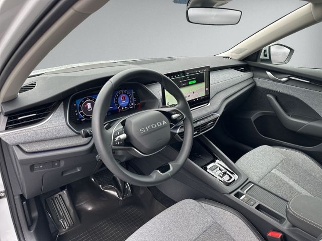 Octavia Combi 1.5 TSI DSG HEAD-UP+NAVI.+RFK+GRA+