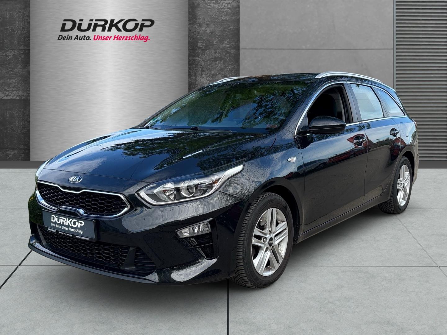 Kia Ceed_sw Vision 1.4 T NAV KOMF CarPlay Android Au