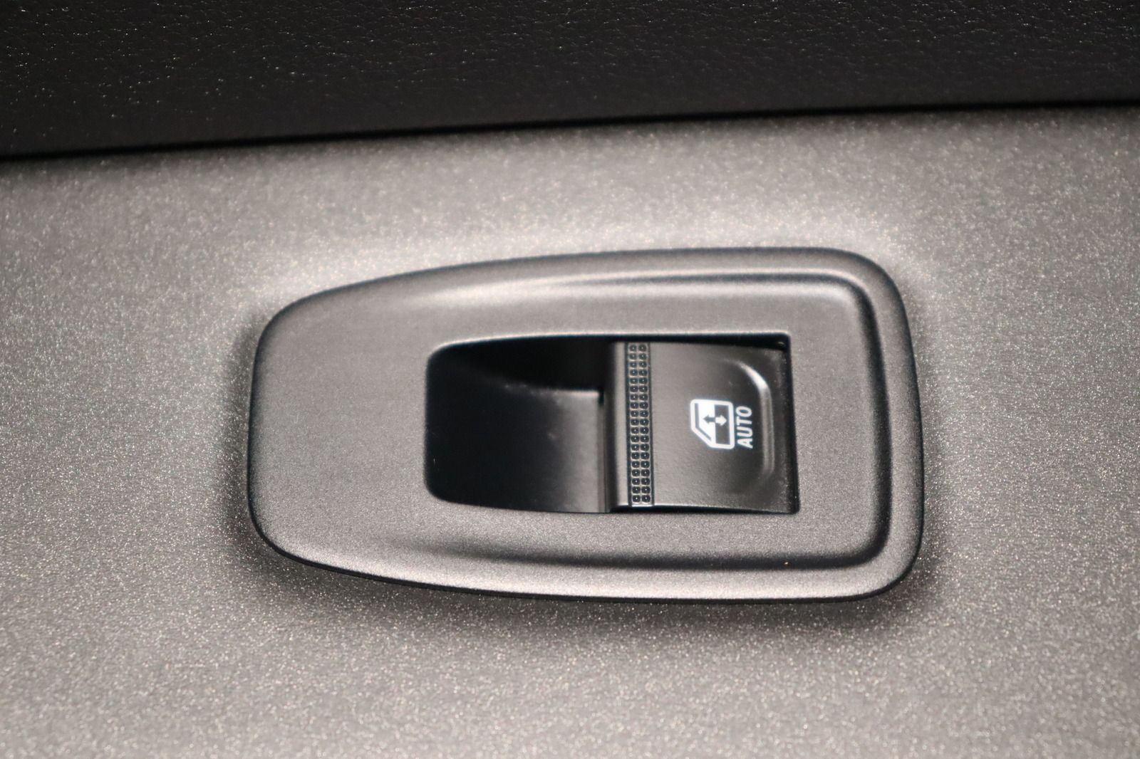 Fahrzeugabbildung Renault Captur II E-Tech Hybrid  * Service neu
