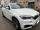 BMW X6 xDrive40d M Paket Pano HUD Kamera Keyless - BMW X6 in Essen