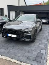 Audi SQ8 4.0 TFSI  23",B & O,Panorama,Carbon, AHK - gebrauchte Audi SQ8 aus dem Jahr 2023