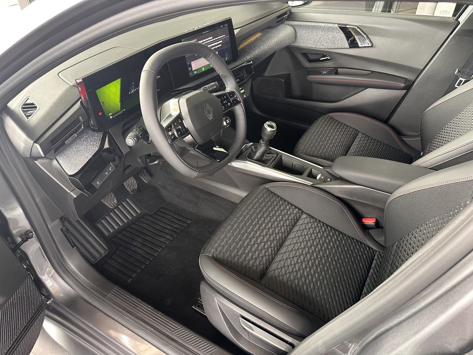 Fahrzeugabbildung Renault Clio Techno TCe 115