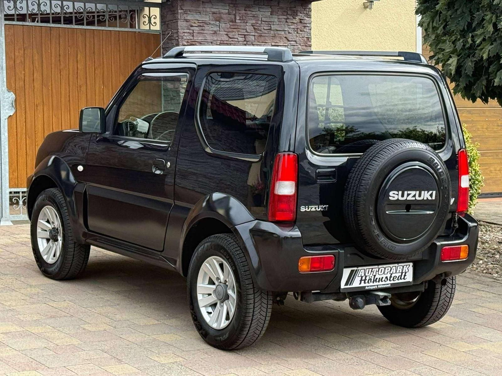 Suzuki Jimny 1.4 86ch - 2 ème main - Climatisation - CT récent - Attelage