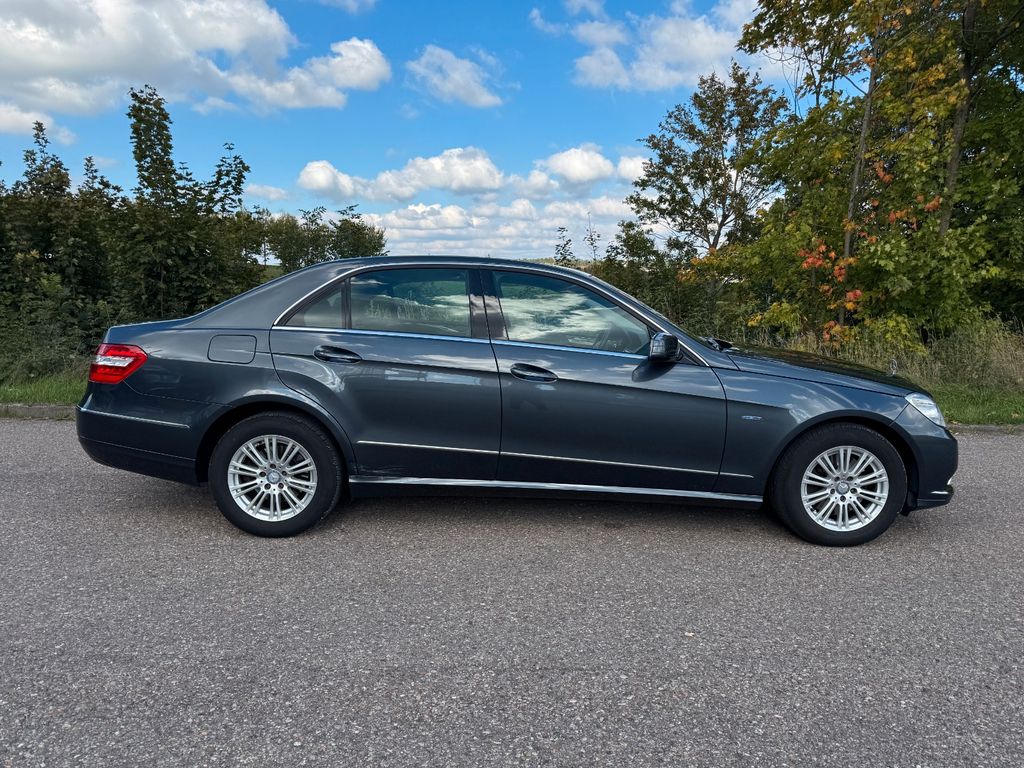 Mercedes-Benz E 350 CDI Lim. BlueEfficiency, 1.Hand, Sauber