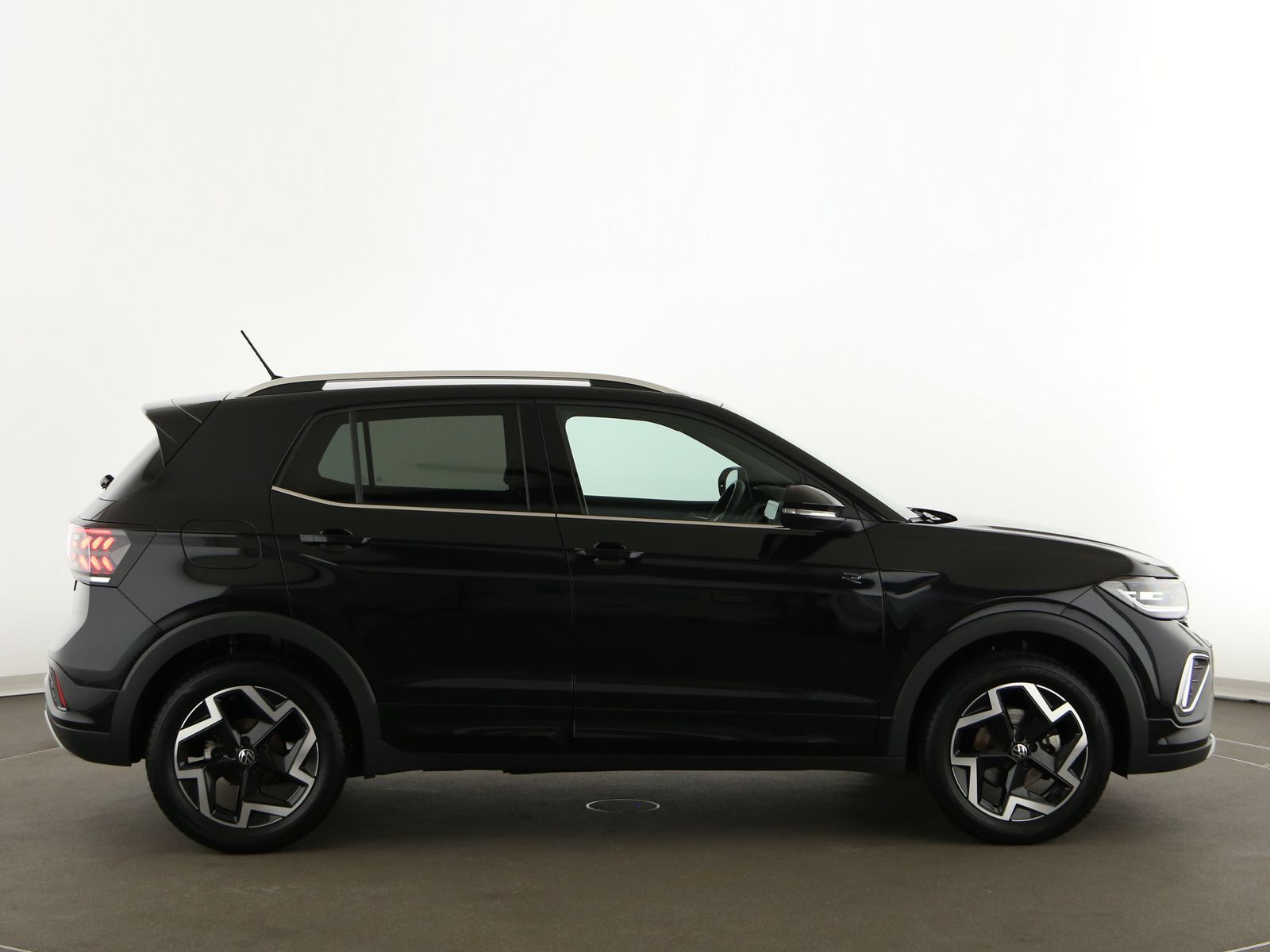 Volkswagen T-Cross - Bild 9