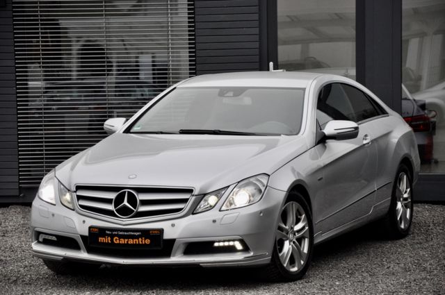 Mercedes-Benz E 350 CDI Coupe BlueEfficiency/8 FACH/NAVI/LEDER