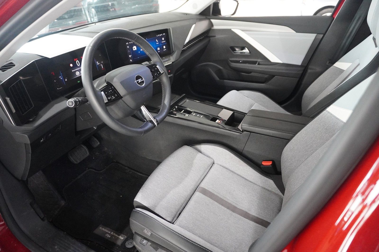 Fahrzeugabbildung Opel Astra L ST 1.5D ELEGANCE NAVI/LED/KAMERA/SHZ/DAB