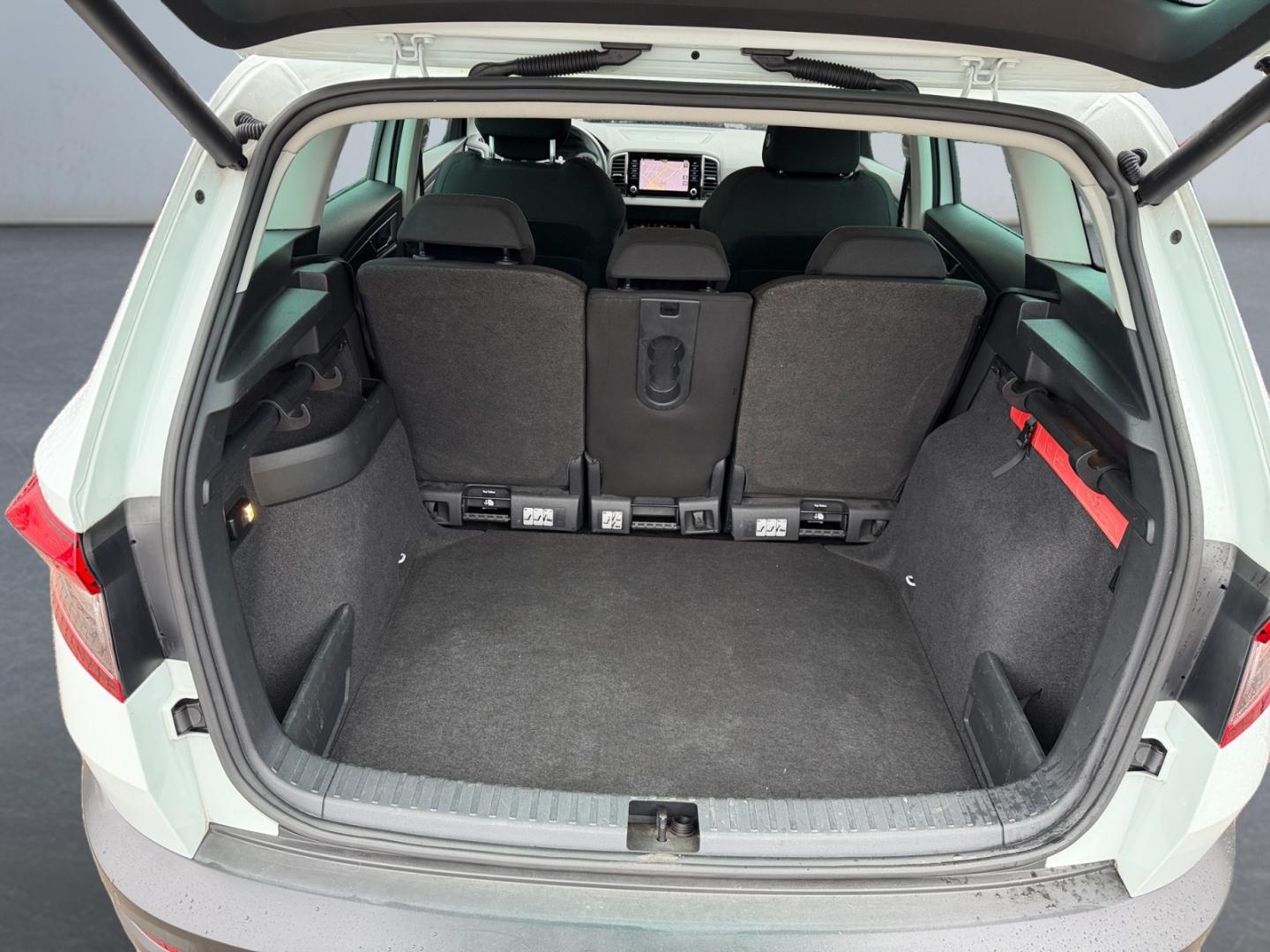 Skoda Karoq 1.5 TSI DSG Style *AHK*hzb Fronts*Navi*SHZ