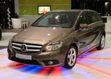 Mercedes-Benz B 180 Automatik *ALU*NAVI*PDC*SHZ*LEDER*TEMPOMAT - Mercedes-Benz B-Klasse Gebrauchtwagen in Bonn