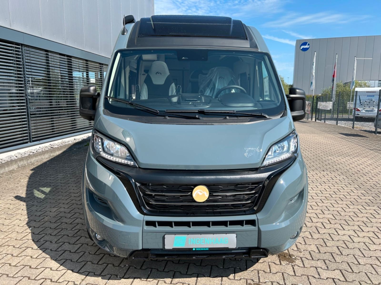 Fahrzeugabbildung Mooveo VAN 63 EB Prestige Autom. Solar Markise Combi 4D