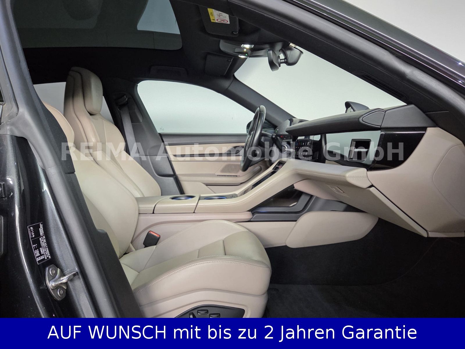 Fahrzeugabbildung Porsche Taycan Cross Turismo 4, Pano, 93KWH, SOH 93,7%