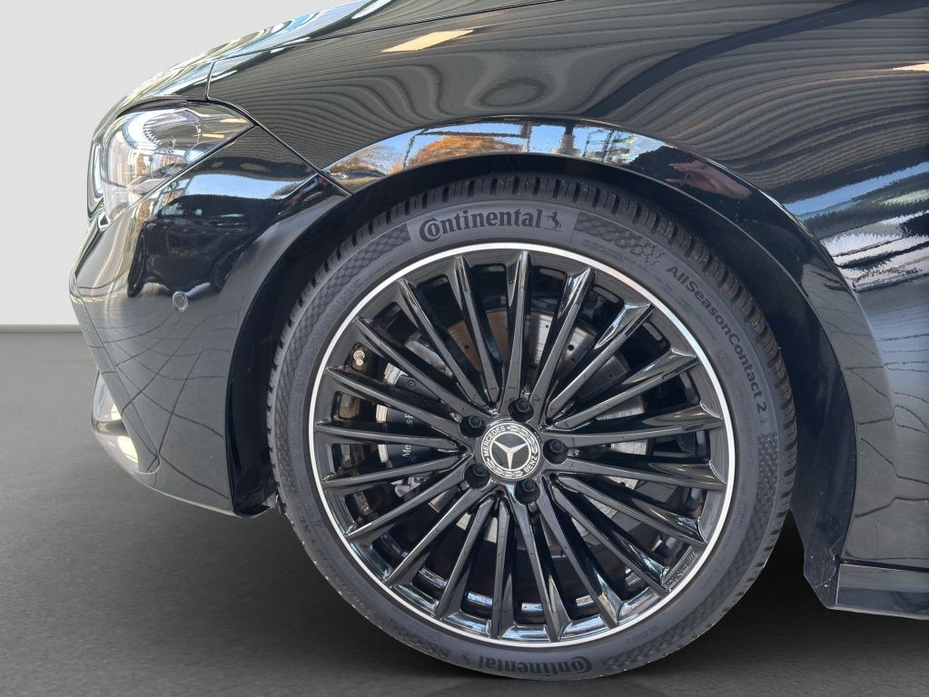 Fahrzeugabbildung Mercedes-Benz CLA 200 Coupé Fernlichtass.*KeyLess*LED*PDC*ACC