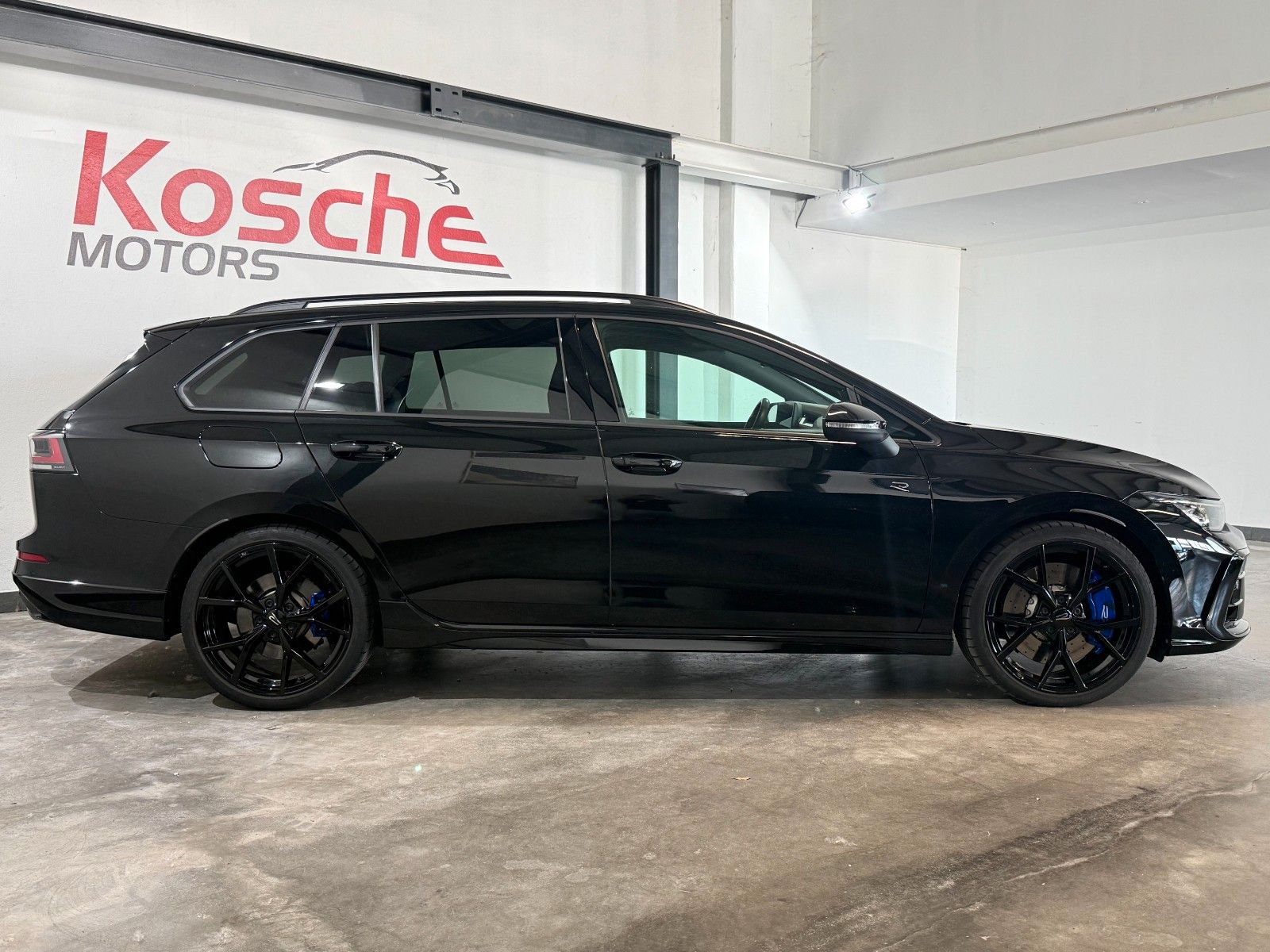 Volkswagen Golf VIII R 4 Motion Variant 2.0 TSI 5 Jahre Gar foto 7