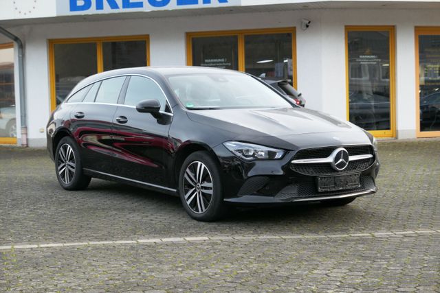 MERCEDES-BENZ CLA 250 Shooting Brake CLA 250 e LED Navi AHK